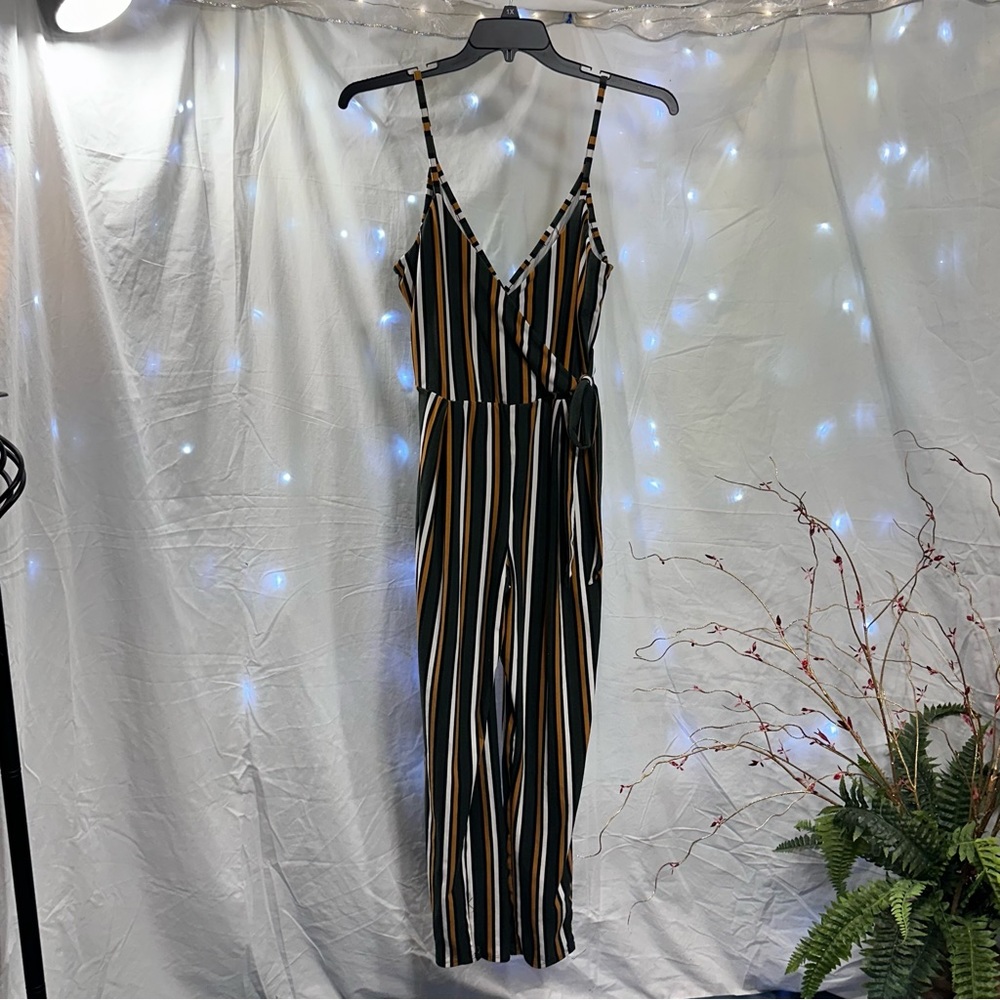 No tag ! Striped jumpsuit